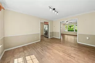 3609 Old Philadelphia Pike, Bethlehem City, PA 18015 - Photo 12