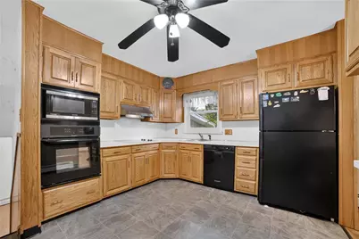 1959 Easthill Drive, Bethlehem City, PA 18017 - Photo 8