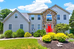 220 Pennbrook Rd, Stroudsburg, PA 18360 - Photo 1