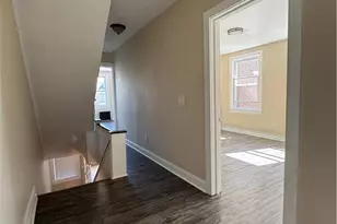 208 S 16th St, Allentown City, PA 18102 - Photo 12