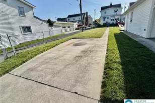 135 N 3rd St, Lehighton Boro, PA 18235 - Photo 22