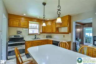 944 N Broad St, Allentown City, PA 18104 - Photo 16