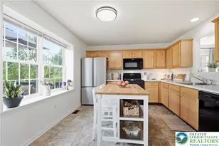 361 S Oak St, Freemansburg, PA 18017 - Photo 10