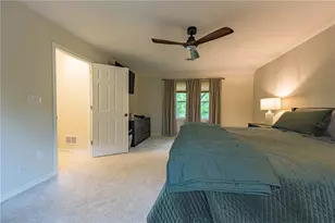 4620 Hale Ln, Emmaus Boro, PA 18049 - Photo 32