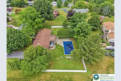 5429 Curtis Drive, North Whitehall Township, PA 18078 - Photo 6