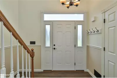 124 Stephanie Drive, Palmer Twp, PA 18045 - Photo 2
