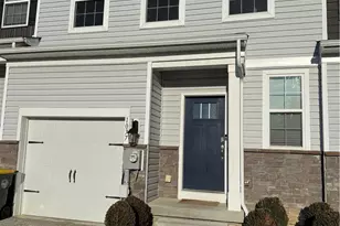 1077 Turnstone Dr, Upper Macungie Township, PA 18051 - Photo 1