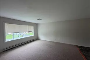 227 Burrell Blvd, Allentown City, PA 18104 - Photo 10