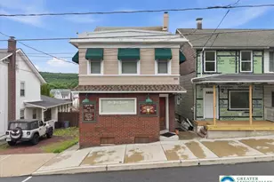 533 Patterson St, Lansford, PA 18232 - Photo 1
