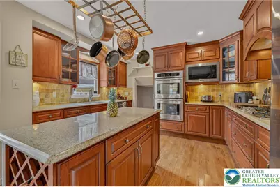 210 Frutchey Court, Upper Mt Bethel Twp, PA 18343 - Photo 28