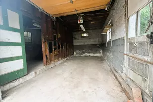 526 Seneca St, Bethlehem City, PA 18015 - Photo 36