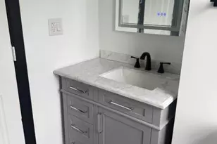 1067 Wilkes Barre St, Easton, PA 18042 - Photo 18