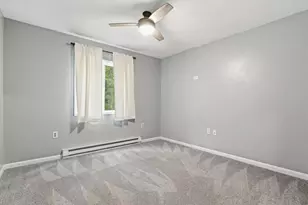 142 Saunders Dr, Lehman Twp, PA 18324 - Photo 12