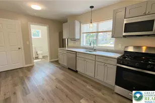 801 W Broad, Bethlehem City, PA 18018 - Photo 20