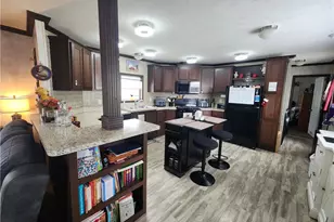 49 Ritzcraft Dr, Lehigh Township, PA 18088 - Photo 4