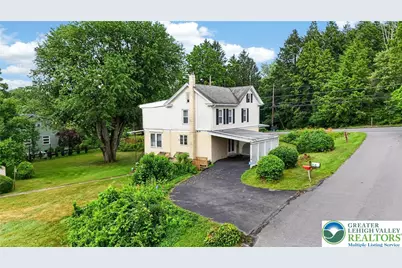 862 Barnesville Drive, Barnesville, PA 18214 - Photo 2