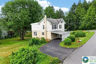 862 Barnesville Dr, Barnesville, PA 18214 - Photo 2