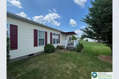 671 Kykuit Place, Forks, PA 18040 - Photo 2