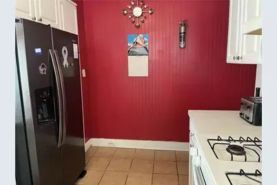 825 S 24th Street, Wilson Boro, PA 18042 - Photo 6