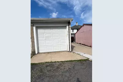 825 S 24th Street, Wilson Boro, PA 18042 - Photo 18