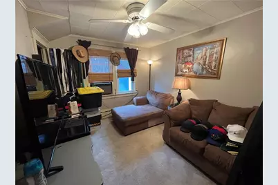825 S 24th Street, Wilson Boro, PA 18042 - Photo 12