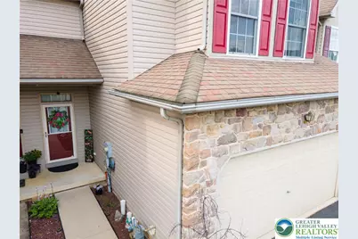 211 S Kathryn Street, Easton, PA 18045 - Photo 2