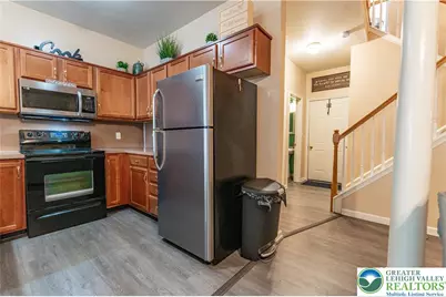 211 S Kathryn Street, Easton, PA 18045 - Photo 14