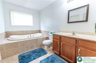 211 S Kathryn St, Easton, PA 18045 - Photo 36