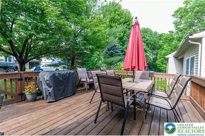 211 S Kathryn Street, Easton, PA 18045 - Photo 6