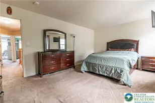 211 S Kathryn St, Easton, PA 18045 - Photo 32