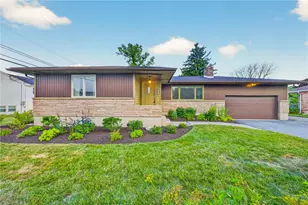 3478 Hickory Cir, Allentown City, PA 18103 - Photo 2