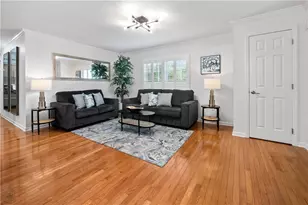 870 Biltmore Ave, Forks Twp, PA 18040 - Photo 2
