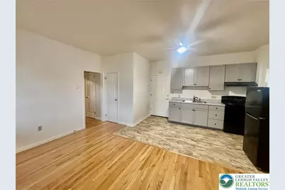 20 W Main Street #23, Pen Argyl Boro, PA 18072 - Photo 6