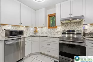 677 Clubhouse Dr, East Stroudsburg, PA 18302 - Photo 14