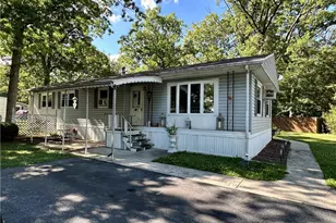 381 Red Oak Ln, Moore Township, PA 18014 - Photo 2
