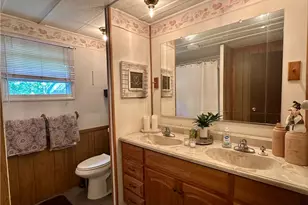 381 Red Oak Ln, Moore Township, PA 18014 - Photo 16