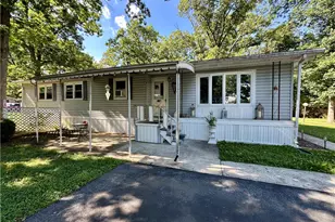 381 Red Oak Ln, Moore Township, PA 18014 - Photo 1