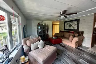 381 Red Oak Ln, Moore Township, PA 18014 - Photo 6