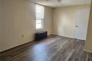 1843 Washington Ave, Northampton Boro, PA 18067 - Photo 12