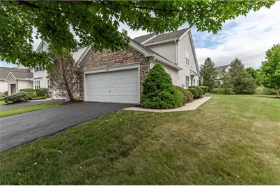 269 Park Ridge Drive, Forks Twp, PA 18040 - Photo 2