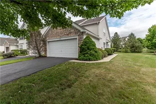 269 Park Ridge Dr, Forks, PA 18040 - Photo 2