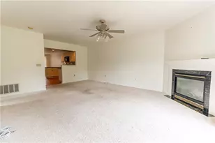 269 Park Ridge Dr, Forks, PA 18040 - Photo 14