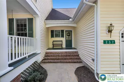 237 Eastshore Drive, Stroud Twp, PA 18301 - Photo 4