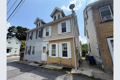629 Martins Lane, Bethlehem City, PA 18018 - Photo 2