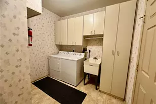 2757 Terrwood Dr E, Macungie Boro, PA 18062 - Photo 24