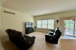 2757 Terrwood Dr E, Macungie Boro, PA 18062 - Photo 14