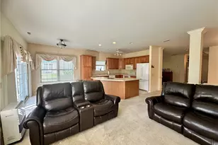 2757 Terrwood Dr E, Macungie Boro, PA 18062 - Photo 16