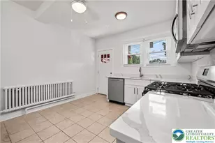1418 W Chew St, Allentown City, PA 18102 - Photo 2