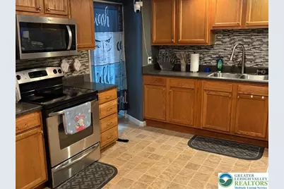 4055 Mauch Chunk Road, Coplay Boro, PA 18037 - Photo 4