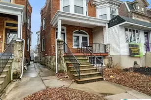 717 W Broad St, Bethlehem City, PA 18018 - Photo 2